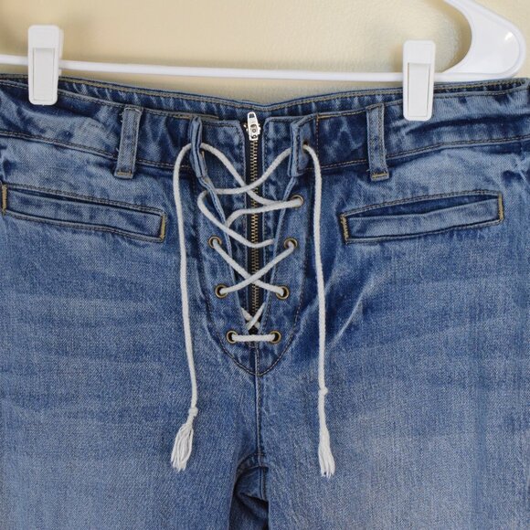 Pilcro by Anthropologie The Icon Lace-up Lightwash Denim Flare Jeans Size 27 - Picture 2 of 10